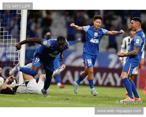 柔佛新山击败上海申花，继续稳坐亚冠前列，部队三个一致